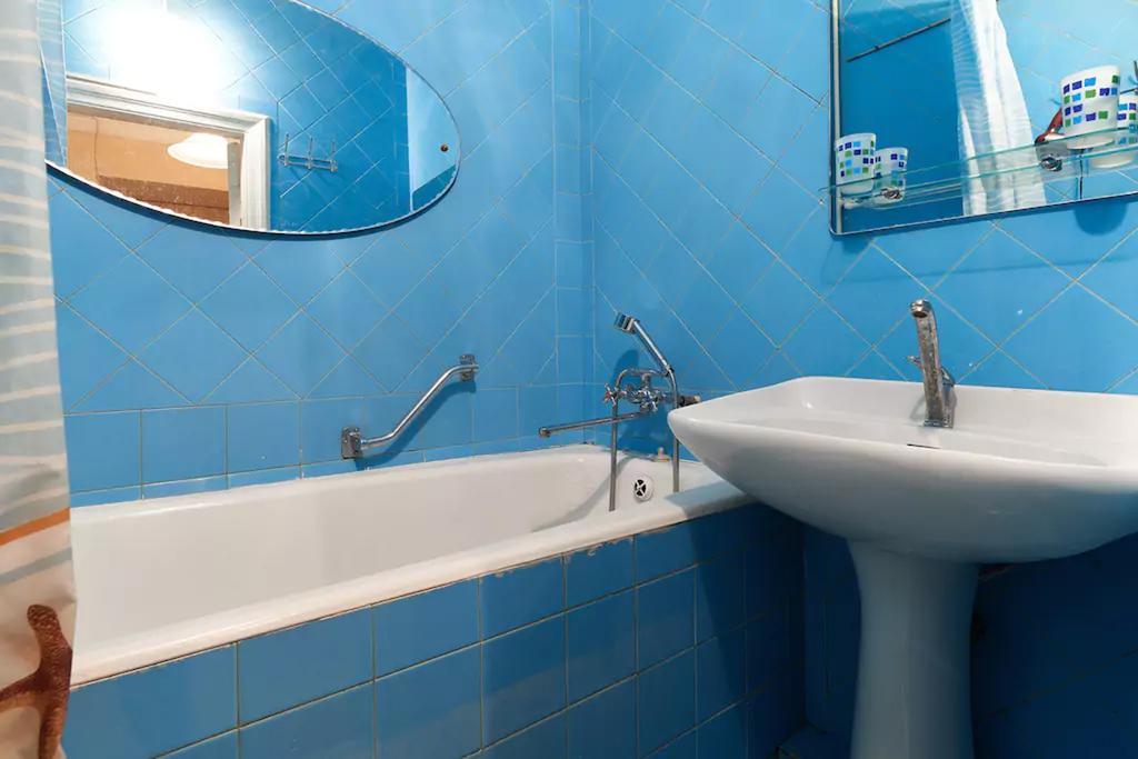 Home Hotel Apartments on Lva Tolstogo Kiev Kamer foto